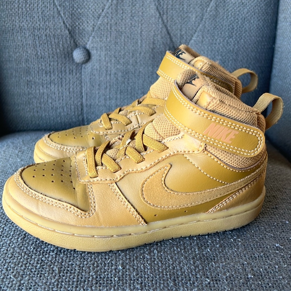 Kids Nike shoes